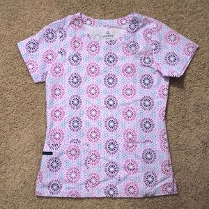 NWOT Jockey flower mosaic print scrub top size XS